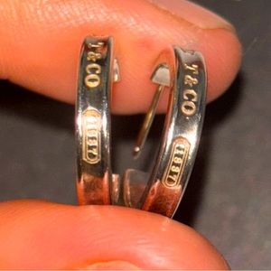Tiffany & Co. 1837 hoop earrings small